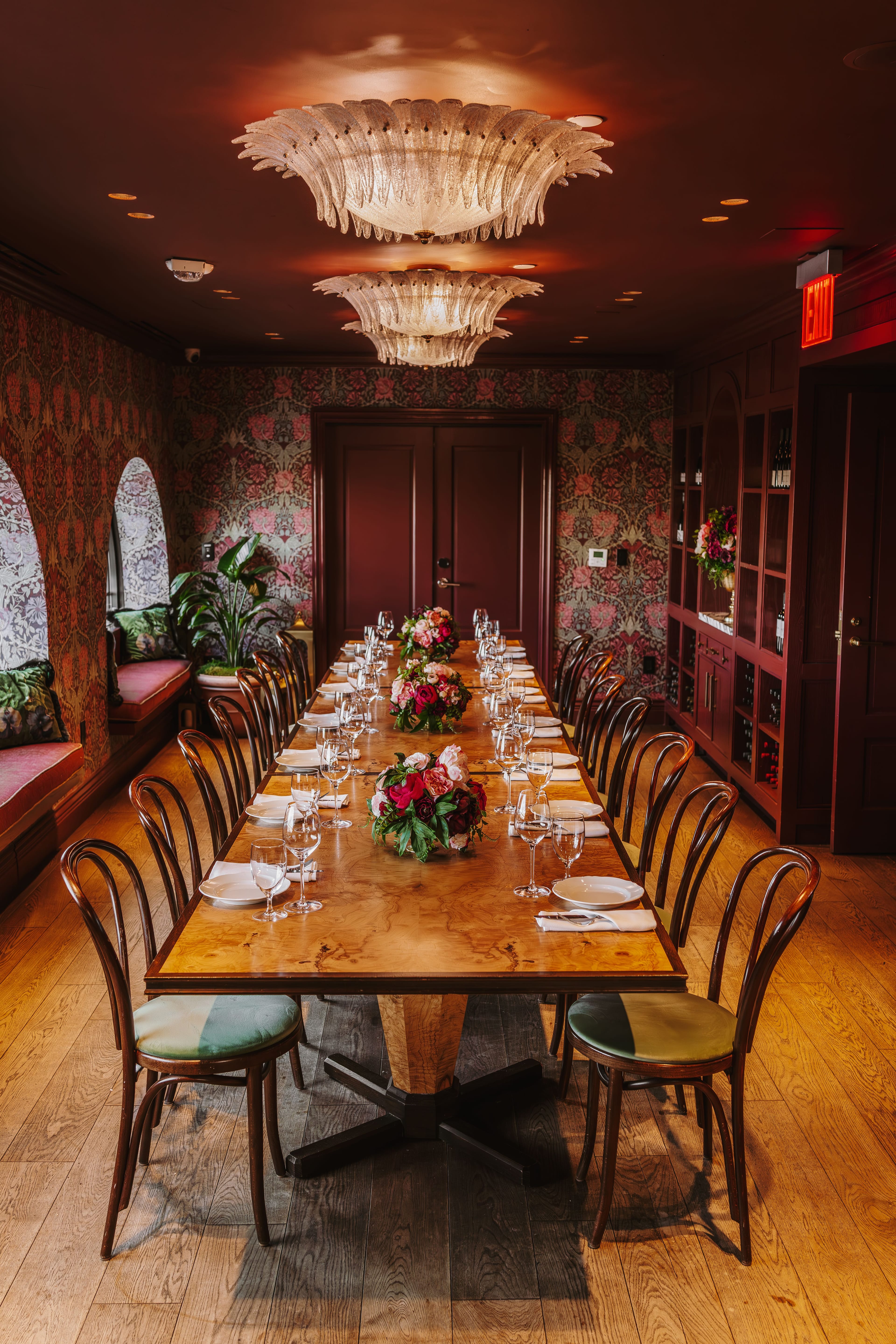 Contessa Boston Wine Room